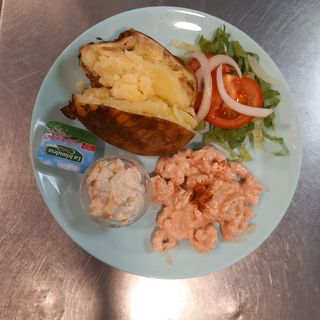 Patatas Asadas Con Langostino / Jacket Potatoes with prawns