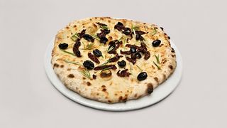 Focaccia z suszonym pomidorem