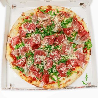 Crudo, grana e rucola grande