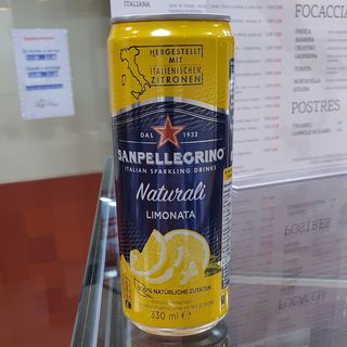 San Pellegrino Limón Refresco con gas sabor Limón Lata 330ml
