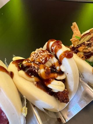 CHICKEN BAO 