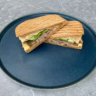 Паніні з куркою (280г)