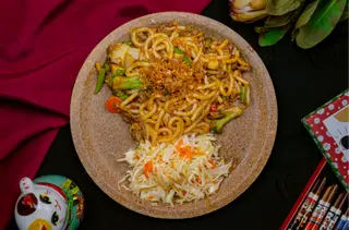 Udon z Wołowiną