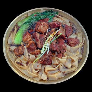 Pho con Manzo Brasta(红烧牛肉河粉)
