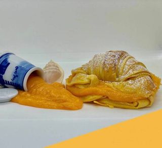 Croissant de Brioche com Ovos Moles