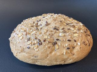 Bułka jęczmienna 90g