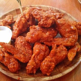 Alitas de Pollo Frito (6 uds.)