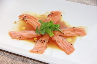 A8 Carpaccio sake