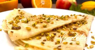 Clătite cu caramel sărat și fistic