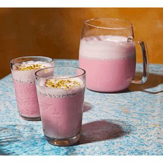 Almond Rose Shake 300Ml