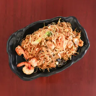 Massa de Arroz com Gambas e Legumes