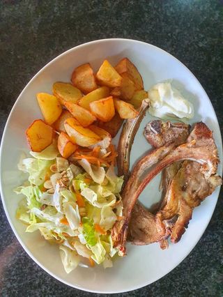 Costillas al horno de leña