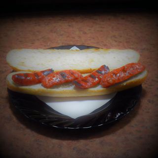 Bocadillo De Chorizo Criollo Y Tomate (Pequeño)