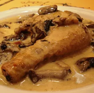 Pollo al cava