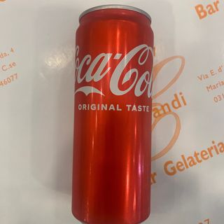 Coca-Cola lattina