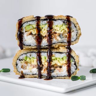 Суші бургер з вугрем (200г)