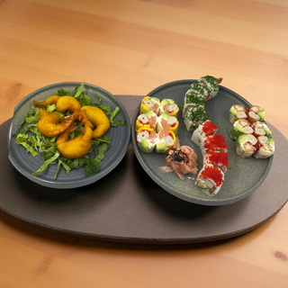 Une CaliSpring Box 20PCS + Beignets de Crevettes 4PCS 