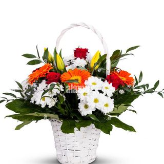 Fiori misti in cesto
