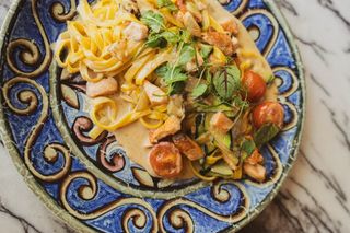 Tagliatelle cu somon si spanac