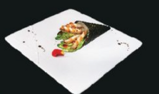 140. Temaki De Pollo (1 Pza.)