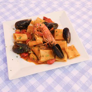 Paccheri allo scoglio