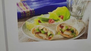 Menú burritos de pollo y bebida