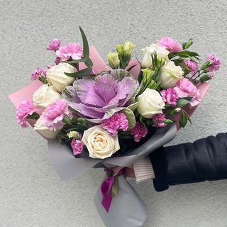 ვარდისფერი თაიგული 1036