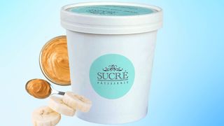 Banan z masłem orzechowym