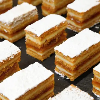 Albinita (100g)