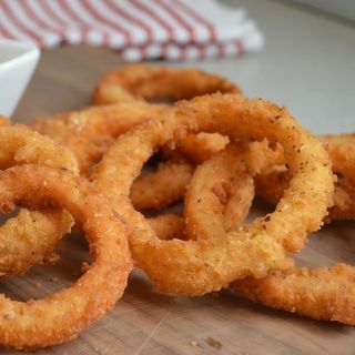 Aros De Cebolla con patatas fritas