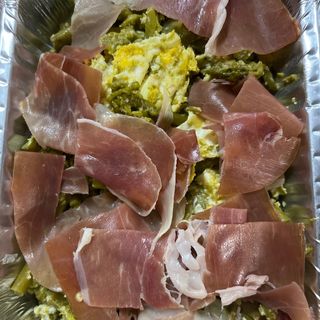 Revuelto De Espárragos Trigueros Con Jamón Serrano