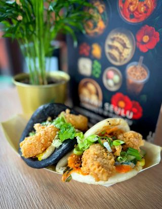 Bułeczki bao 2 szt. z kurczakiem i krewetkami