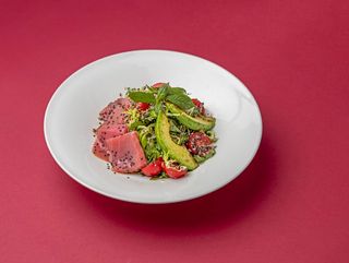 Інсалата з маринованим тунцем  (200г)