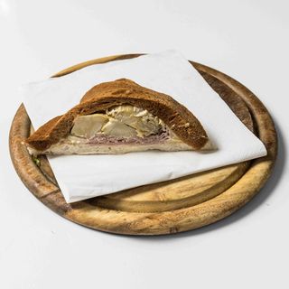 4. Tramezzino tonno e cipolline