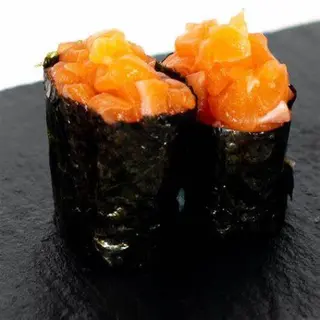 Nigiri Gunkan Salmón (2 Pzs.)