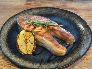 Лосось на грилі (300г)