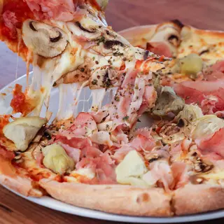 Pizza Capricciosa