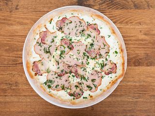 Піца Карбонара