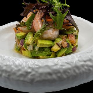 Тартар от авокадо и скариди 