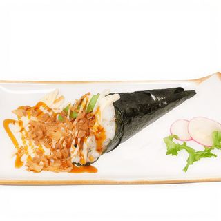 110. Temaki Salmón Con Aguacate Y Cebolla (1 Ud.)