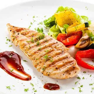 Пилешко филе (250г)