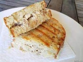 Tosta de Pasta de Frango