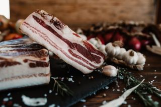 Costita de mangalita afumata 300 gr.