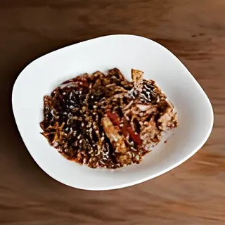 Pileći ili vege dimljeni tofu wok sa nudlama