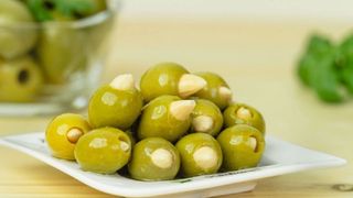 Oliwki zielone Manzanilla z migdałem 250g