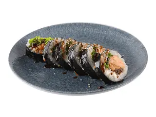 Futomaki pieczony łosoś w sosie teriyaki