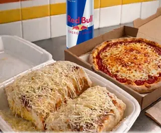 Pizza Margharita + Tacos + Red Bull