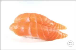 81. Nigiri sake - 2 pezzi