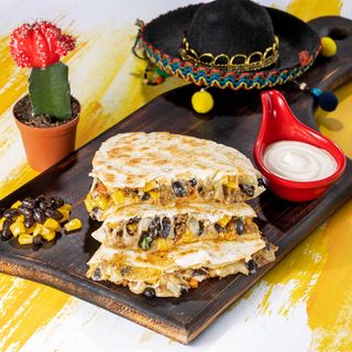 ჩილი კონ კორნ კესადია