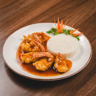 18. Hrskavi gambori sa rižom u slatko ljutom sosu